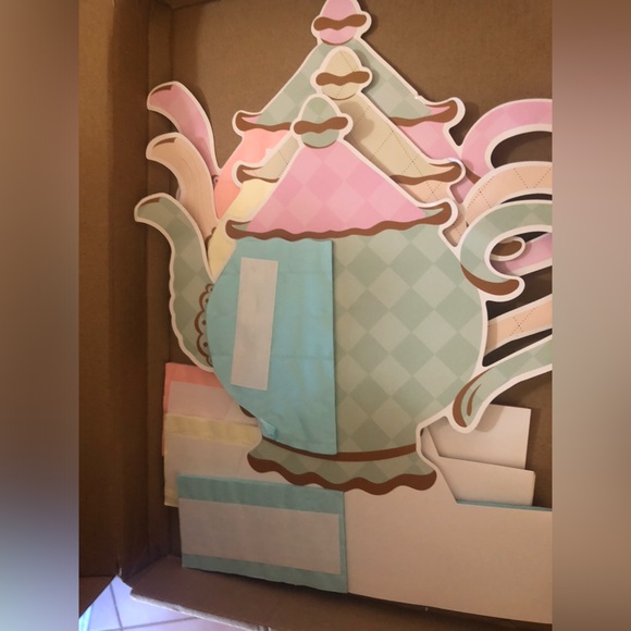 ONEderland party decor - Picture 6 of 10